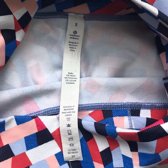 Lululemon high rise capoeira Wunder Under legging - Picture 4 of 7